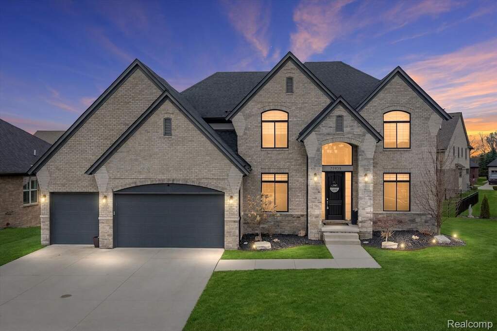 4 Bedroom Single Family Home/House's Image 59