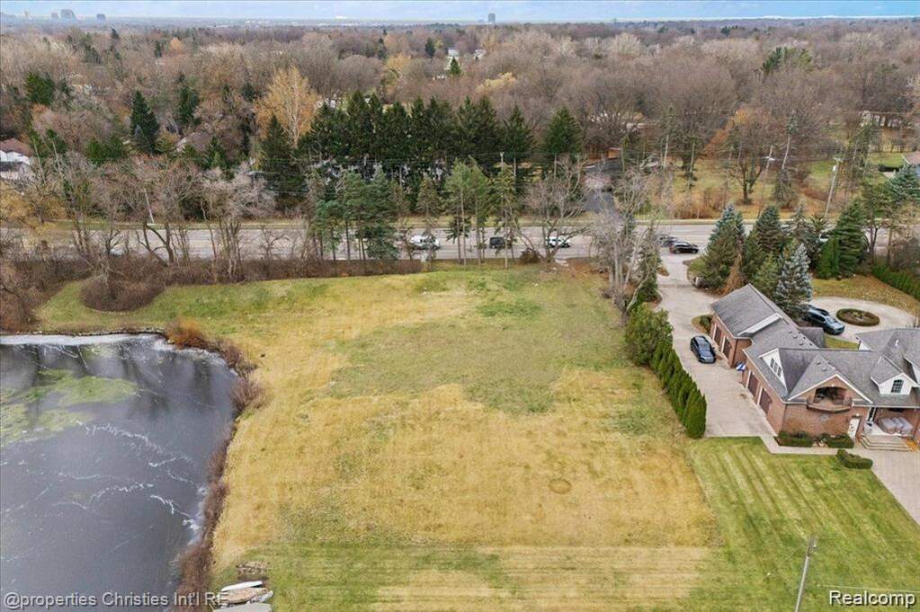 Land/Vacant Land's Image 6