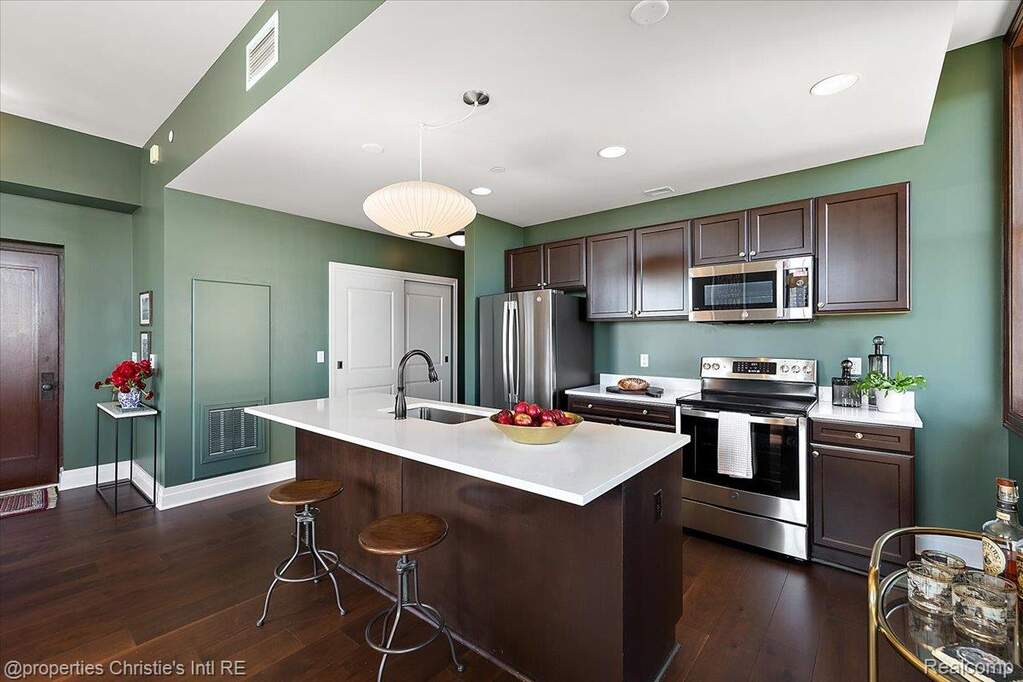 2 Bedroom Apartment/Flat's Image 4