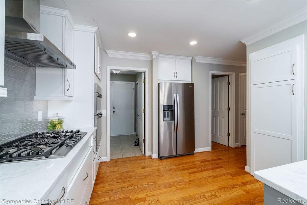 3 Bedroom Apartment/Flat's Image 9