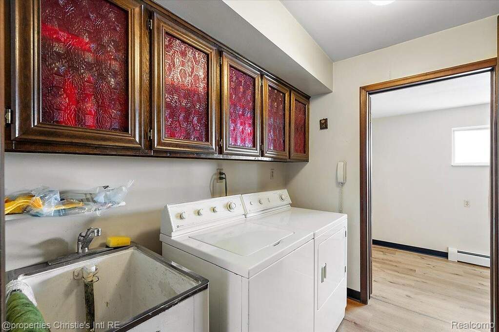 3 Bedroom Single Family Home/House's Image 26