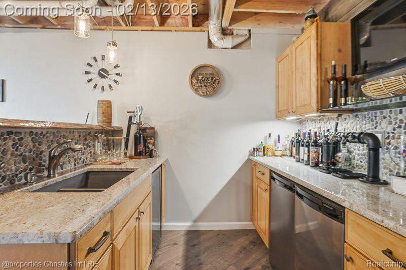 4 Bedroom Single Family Home/House's Image 33