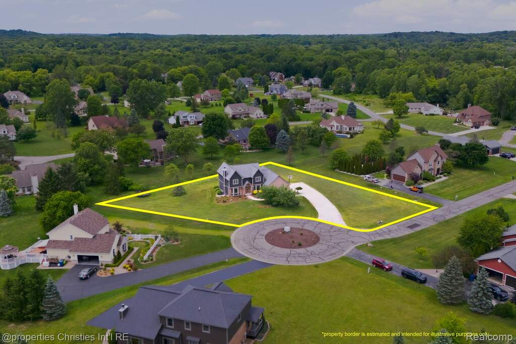 4 Bedroom Single Family Home/House's Image 44