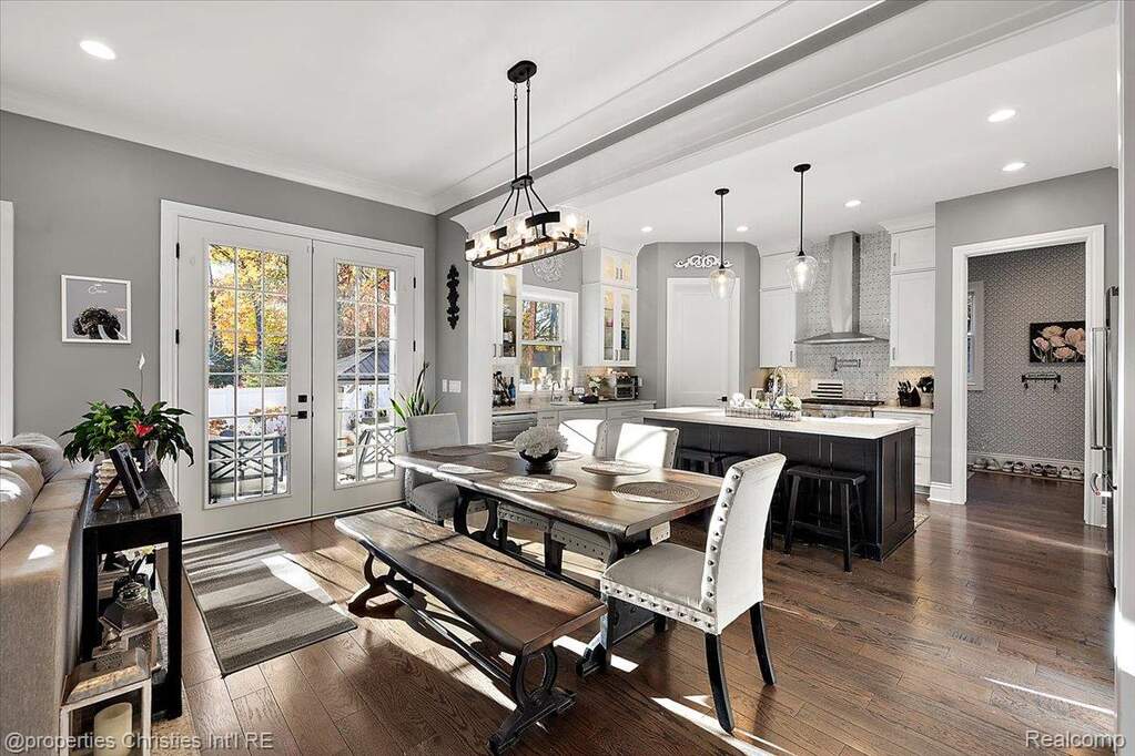 4 Bedroom Single Family Home/House's Image 13