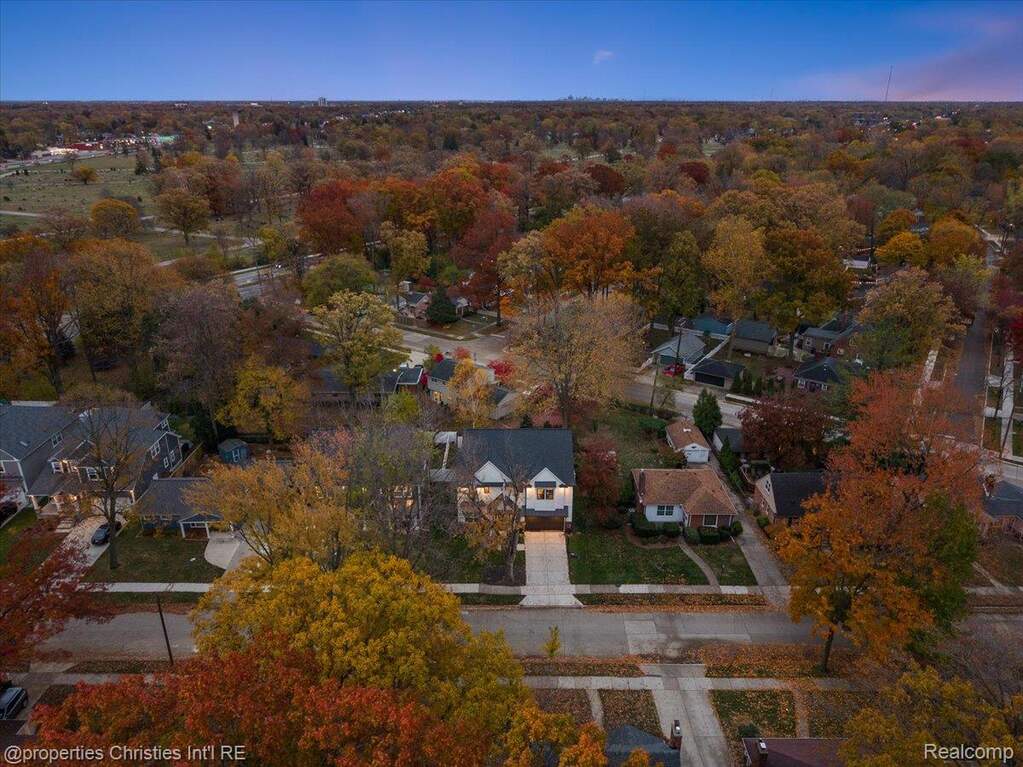 4 Bedroom Single Family Home/House's Image 67