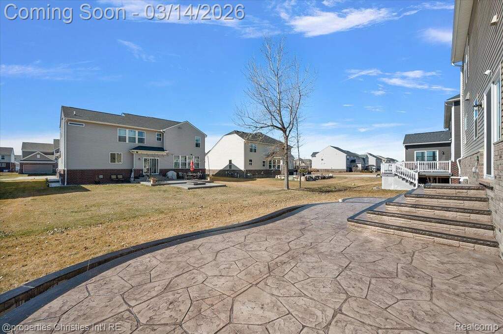 4 Bedroom Single Family Home/House's Image 7