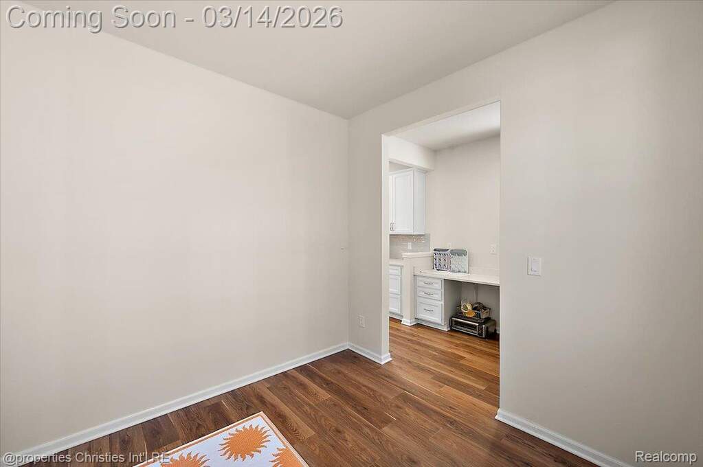 4 Bedroom Single Family Home/House's Image 28