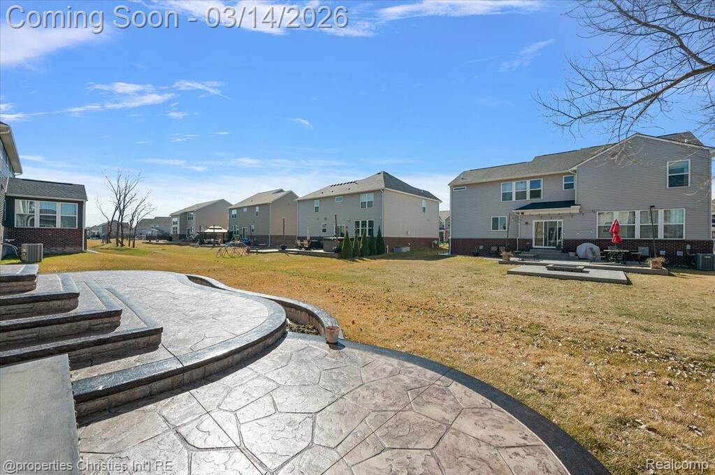 4 Bedroom Single Family Home/House's Image 6