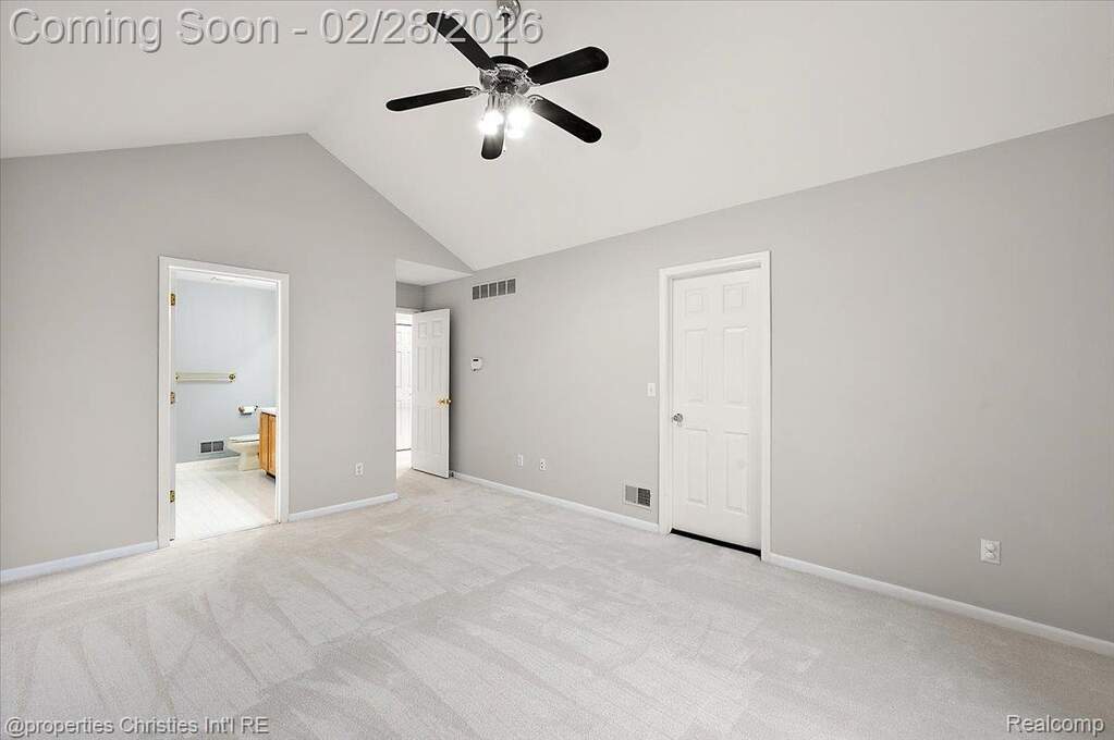 4 Bedroom Single Family Home/House's Image 22
