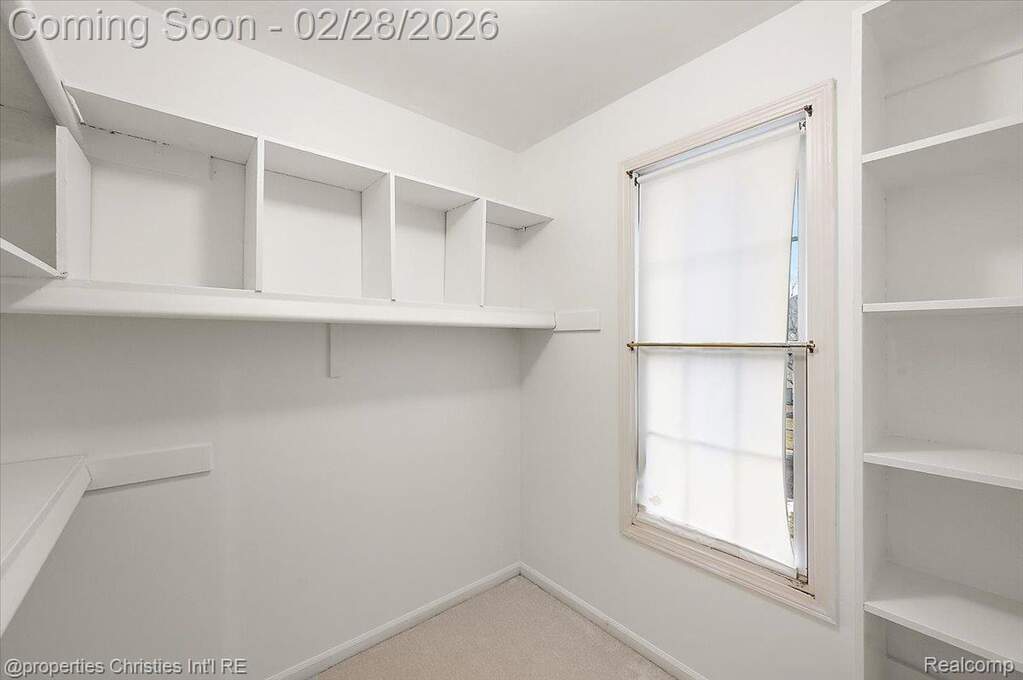 4 Bedroom Single Family Home/House's Image 23