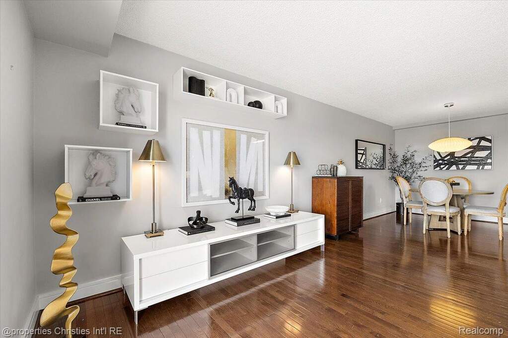 2 Bedroom Apartment/Flat's Image 13