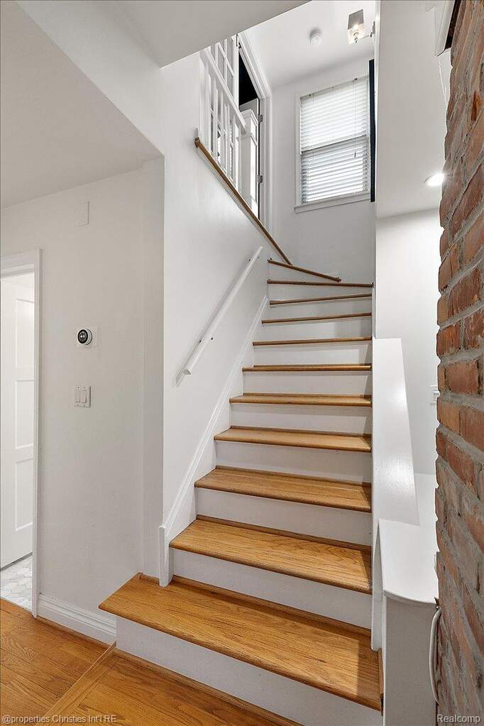 3 Bedroom Single Family Home/House's Image 17