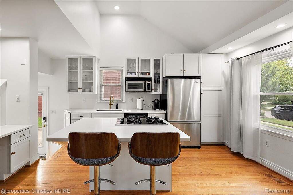 3 Bedroom Single Family Home/House's Image 6