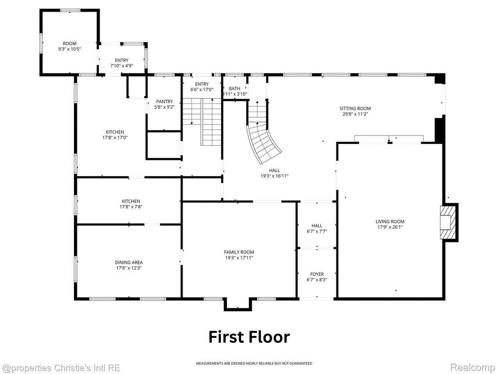 6 Bedroom Single Family Home/House's Image 57