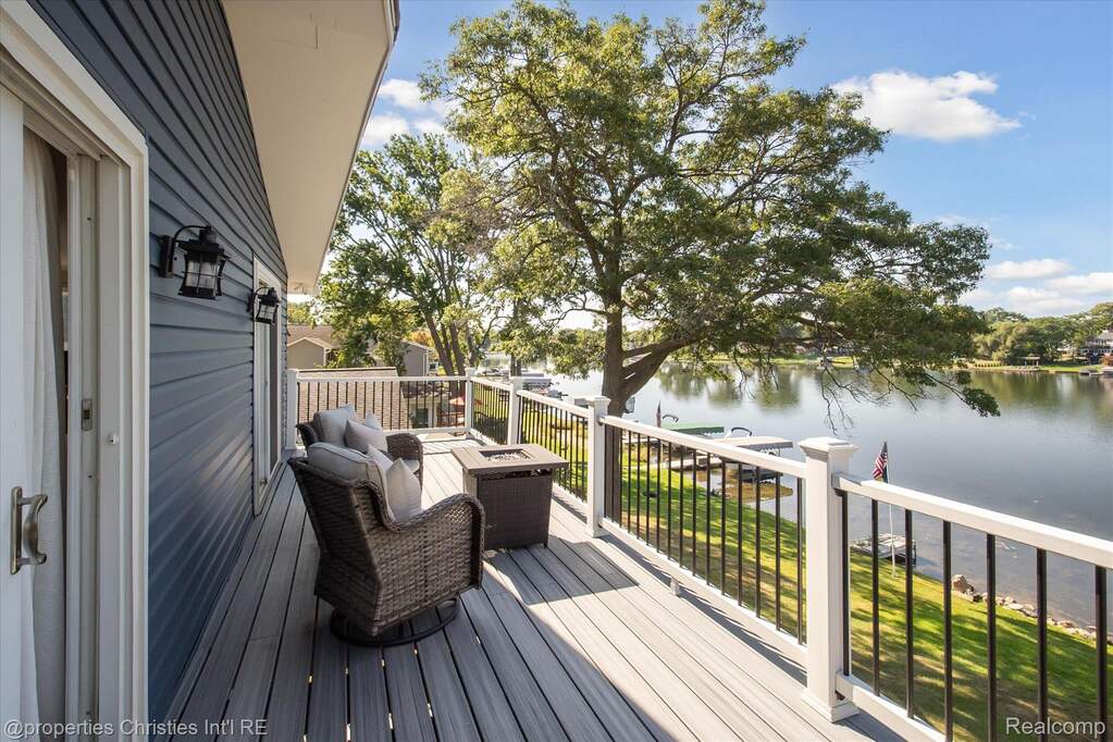 4 Bedroom Single Family Home/House's Image 22