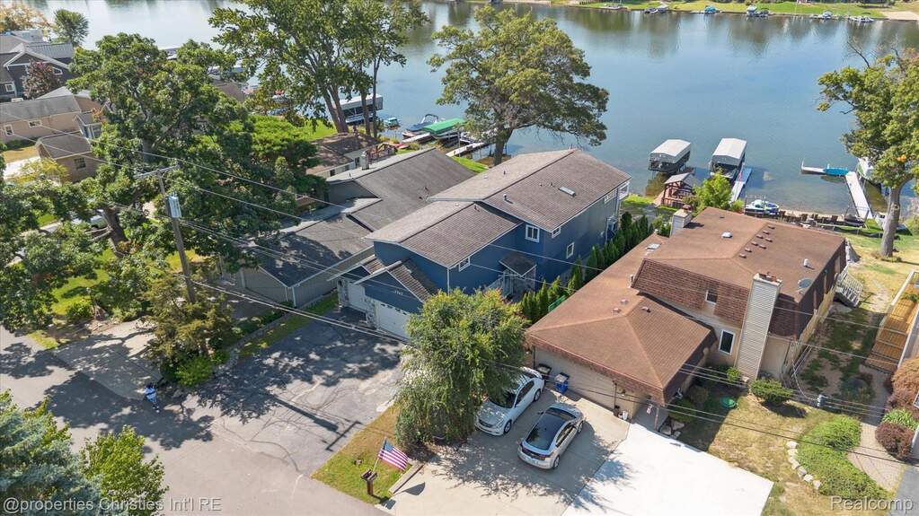 4 Bedroom Single Family Home/House's Image 48