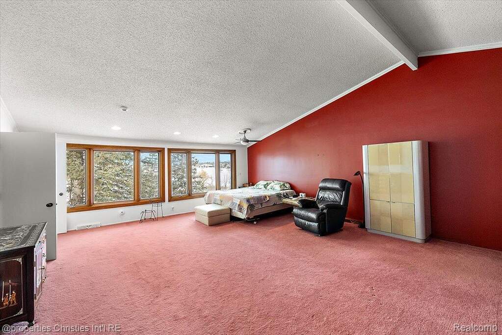 3 Bedroom Single Family Home/House's Image 18