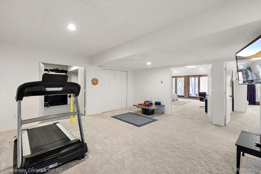 3 Bedroom Single Family Home/House's Image 22