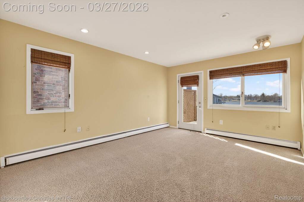 5 Bedroom Single Family Home/House's Image 25