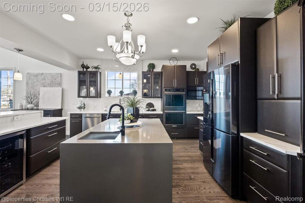 3 Bedroom Single Family Home/House's Image 14
