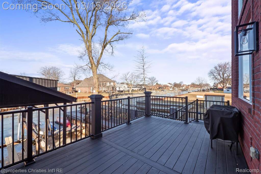 3 Bedroom Single Family Home/House's Image 46