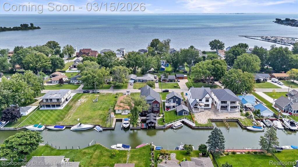 3 Bedroom Single Family Home/House's Image 62