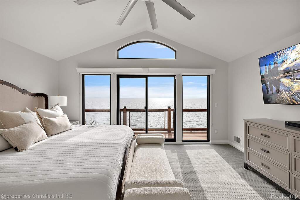 3 Bedroom Single Family Home/House's Image 23