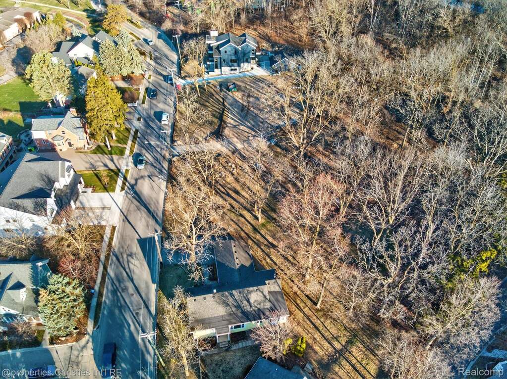 Land/Vacant Land's Image 10