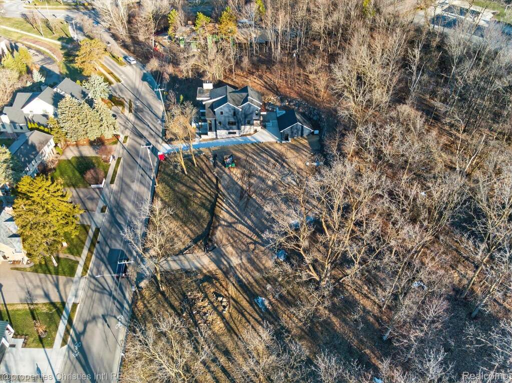 Land/Vacant Land's Image 11