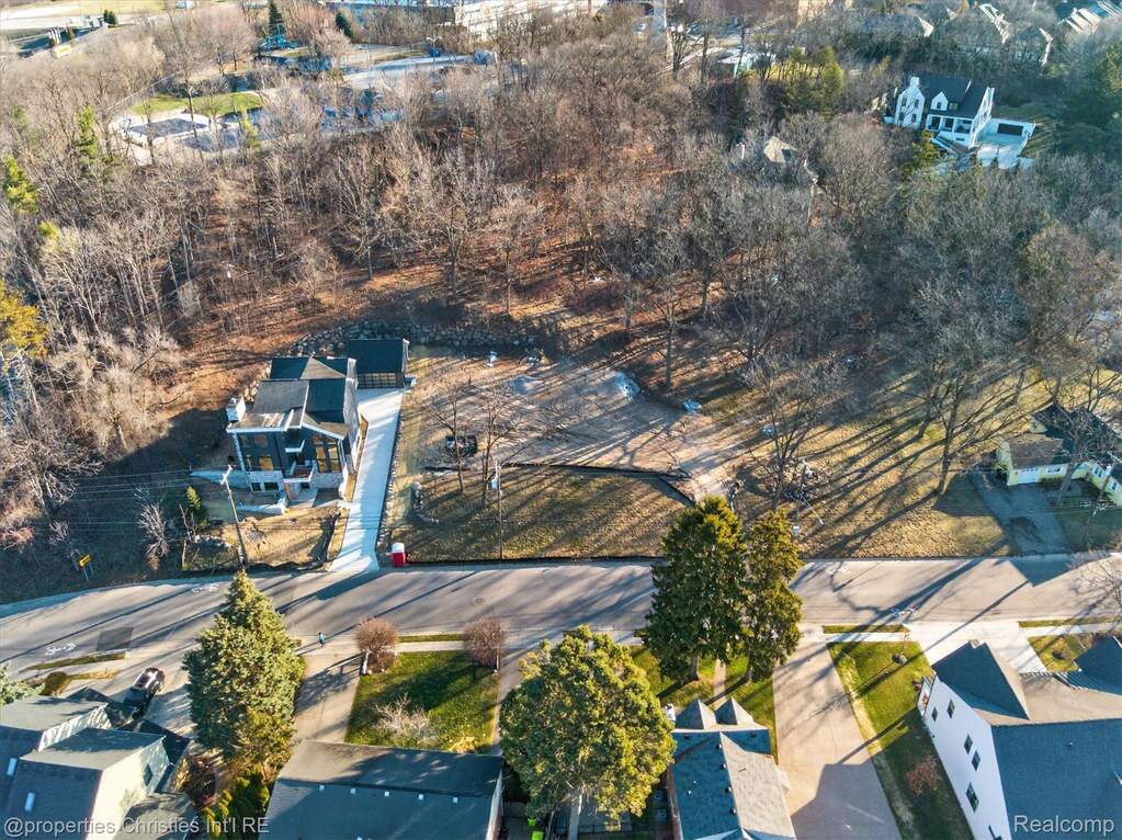 Land/Vacant Land's Image 13