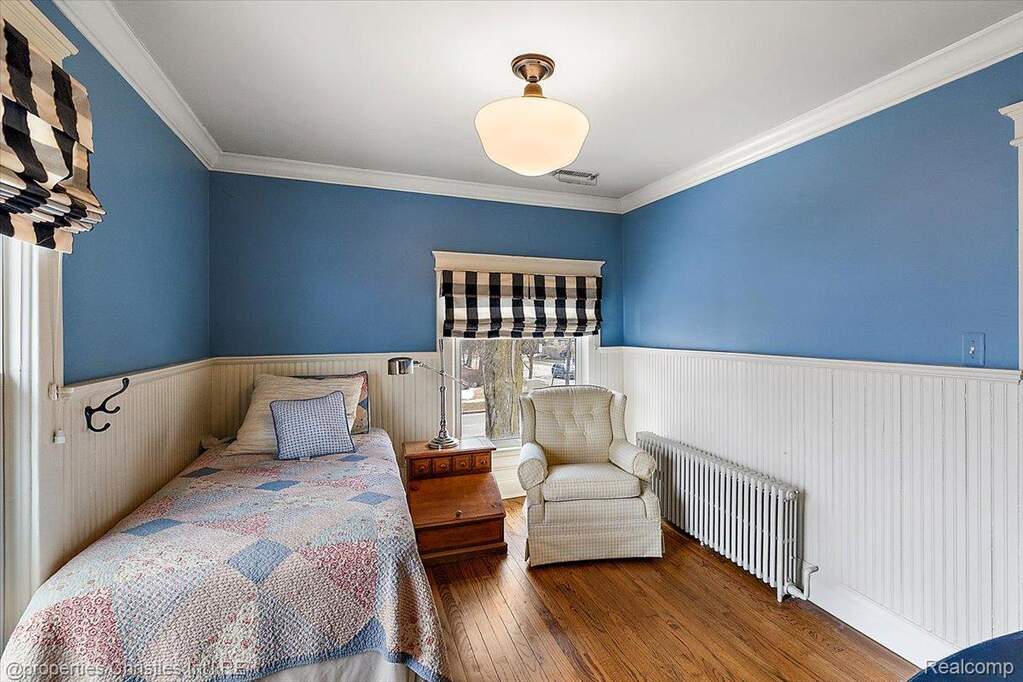 4 Bedroom Single Family Home/House's Image 43