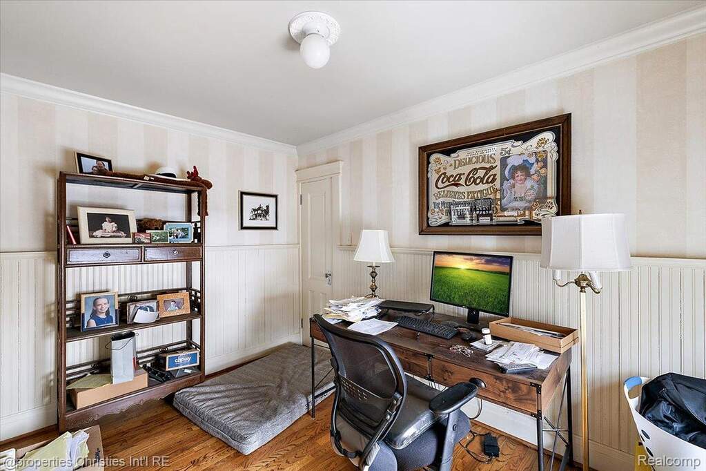 4 Bedroom Single Family Home/House's Image 47