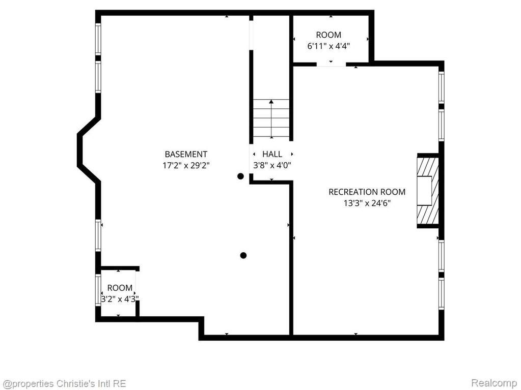 4 Bedroom Single Family Home/House's Image 30