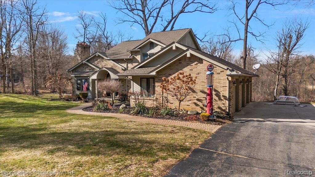 3 Bedroom Single Family Home/House's Image 13