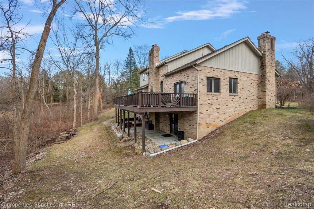 3 Bedroom Single Family Home/House's Image 28