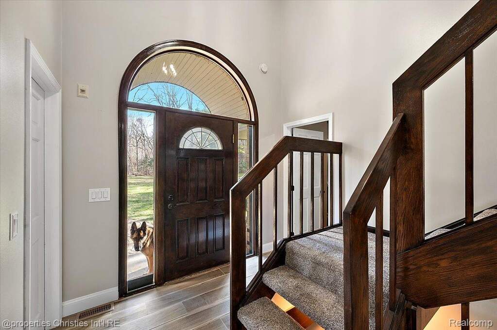 3 Bedroom Single Family Home/House's Image 50