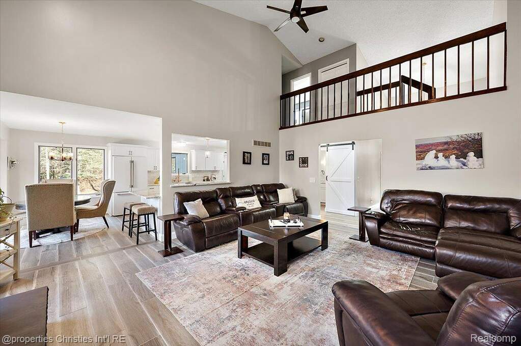 3 Bedroom Single Family Home/House's Image 55