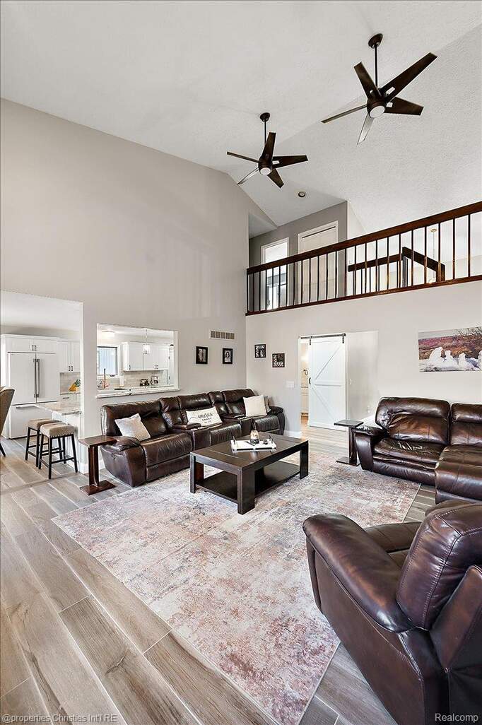 3 Bedroom Single Family Home/House's Image 56