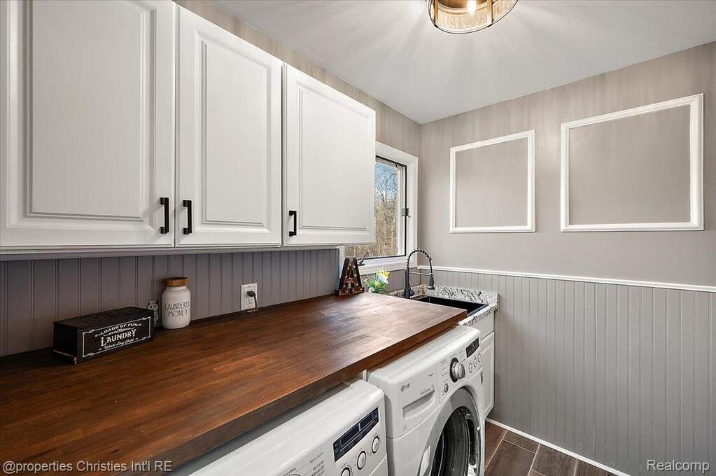 3 Bedroom Single Family Home/House's Image 70