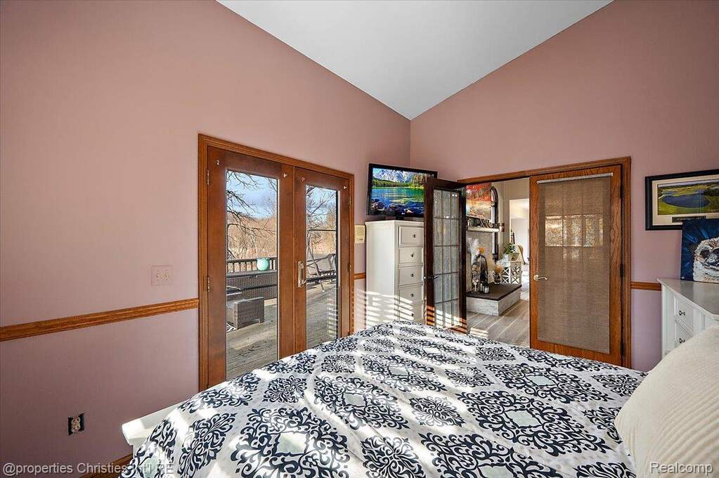 3 Bedroom Single Family Home/House's Image 72