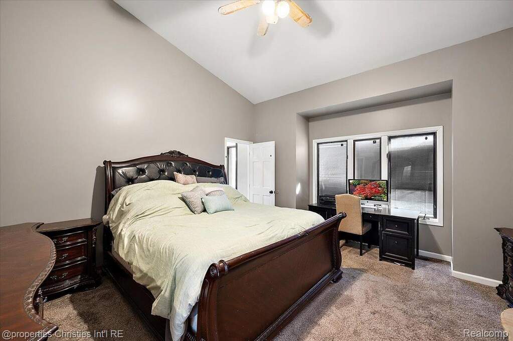 3 Bedroom Single Family Home/House's Image 76