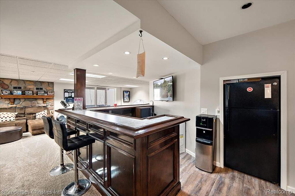 3 Bedroom Single Family Home/House's Image 93