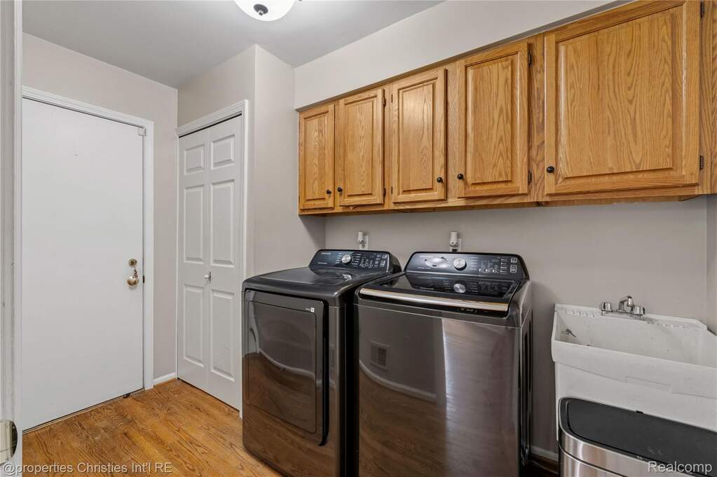 3 Bedroom Apartment/Flat's Image 27