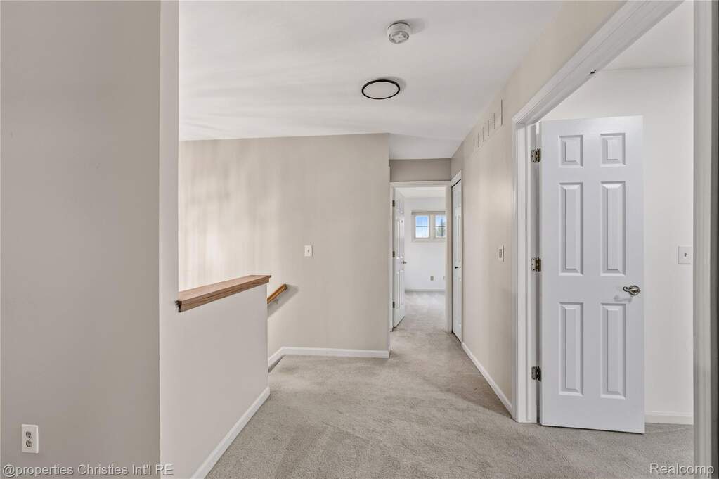 3 Bedroom Apartment/Flat's Image 30