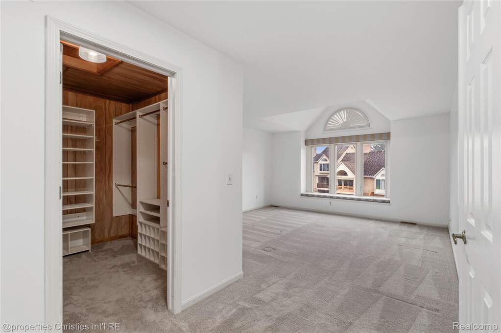 3 Bedroom Apartment/Flat's Image 31