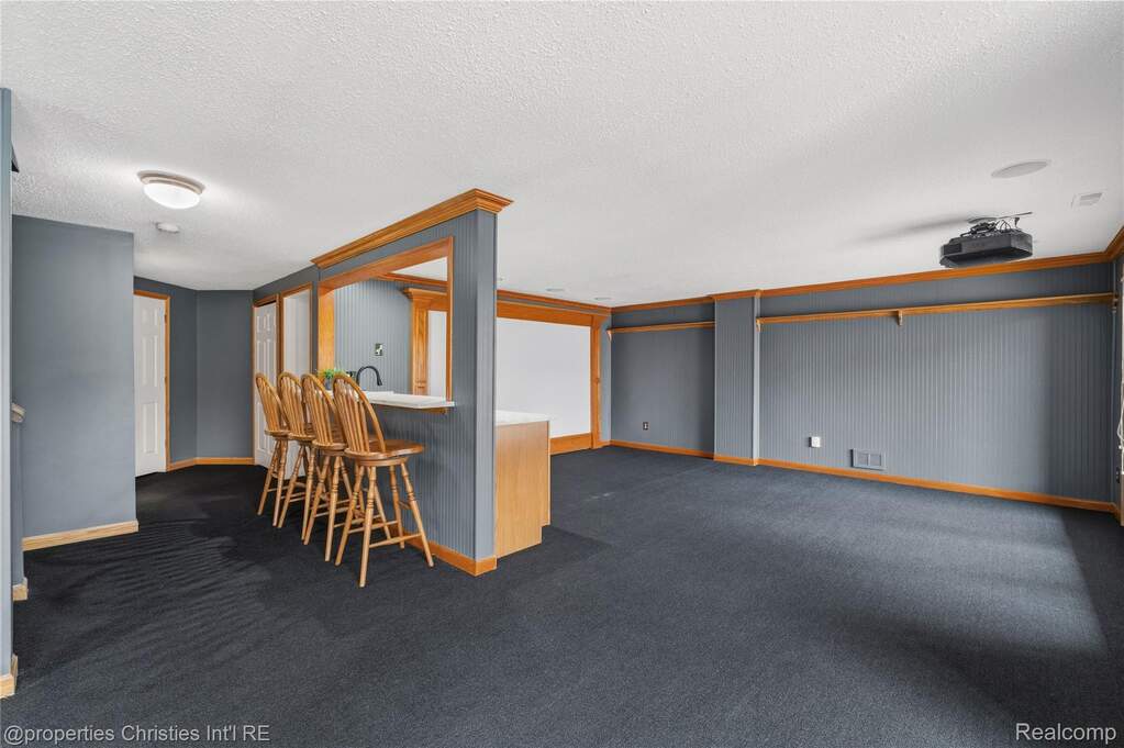 3 Bedroom Apartment/Flat's Image 44