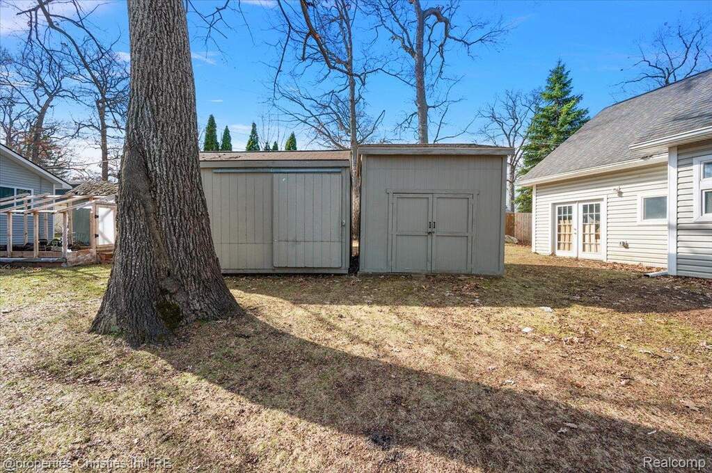 3 Bedroom Single Family Home/House's Image 15