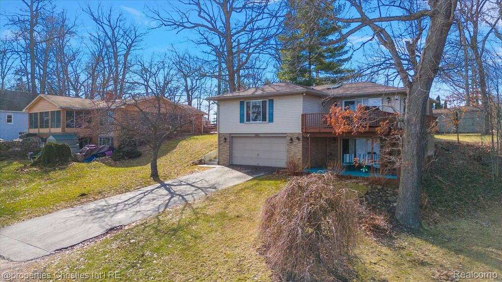 3 Bedroom Single Family Home/House's Image 17