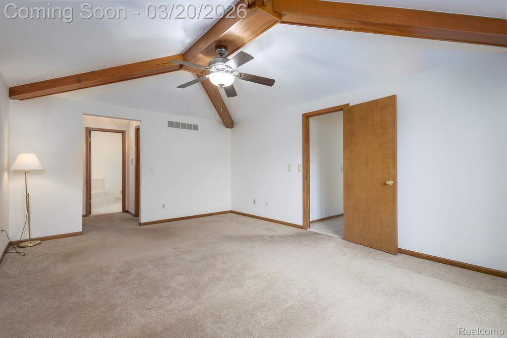 4 Bedroom Single Family Home/House's Image 37