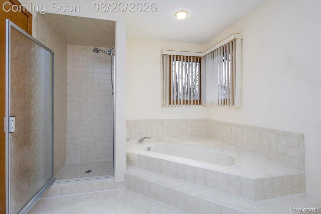 4 Bedroom Single Family Home/House's Image 42